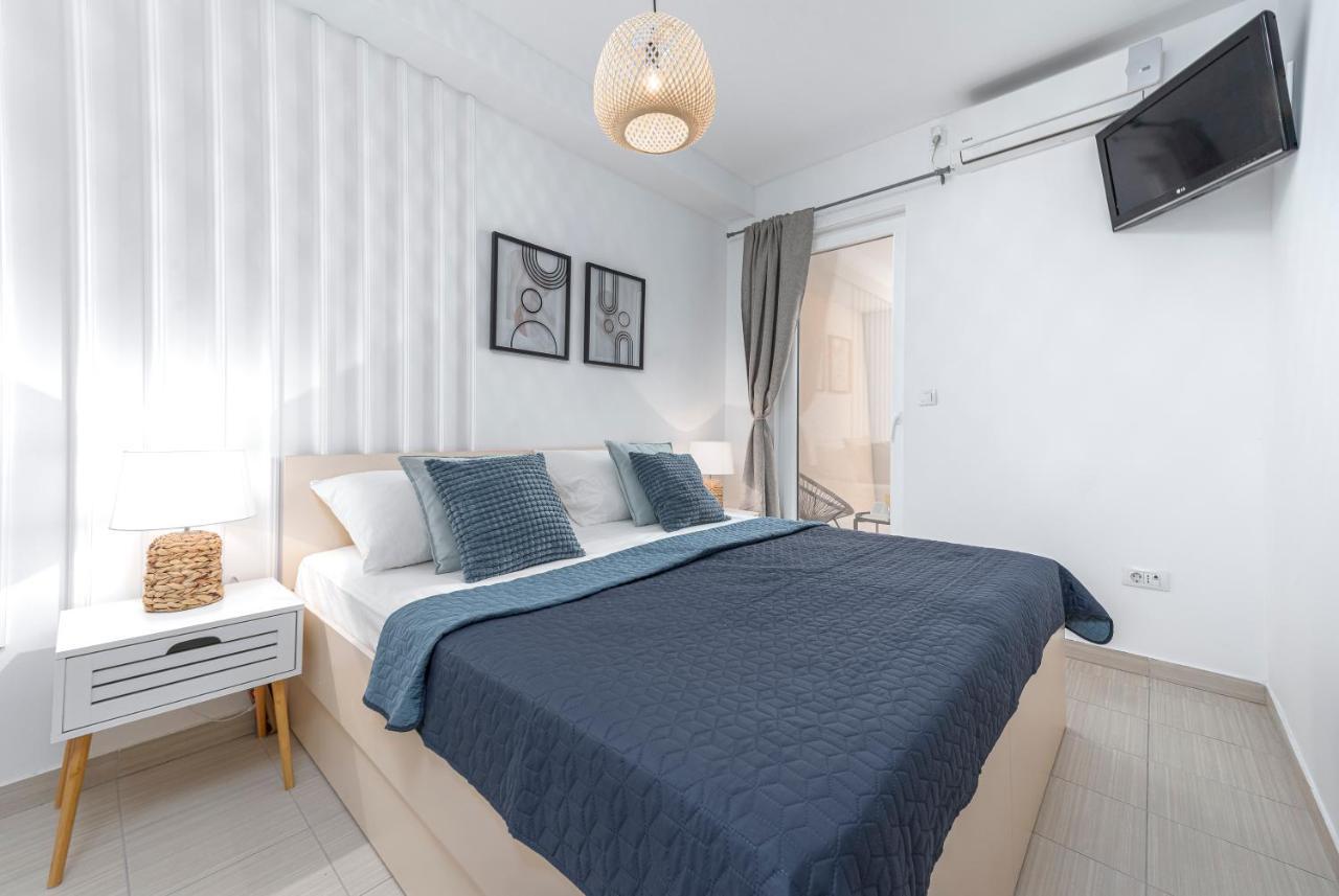 מליני Apartments Anamarija מראה חיצוני תמונה