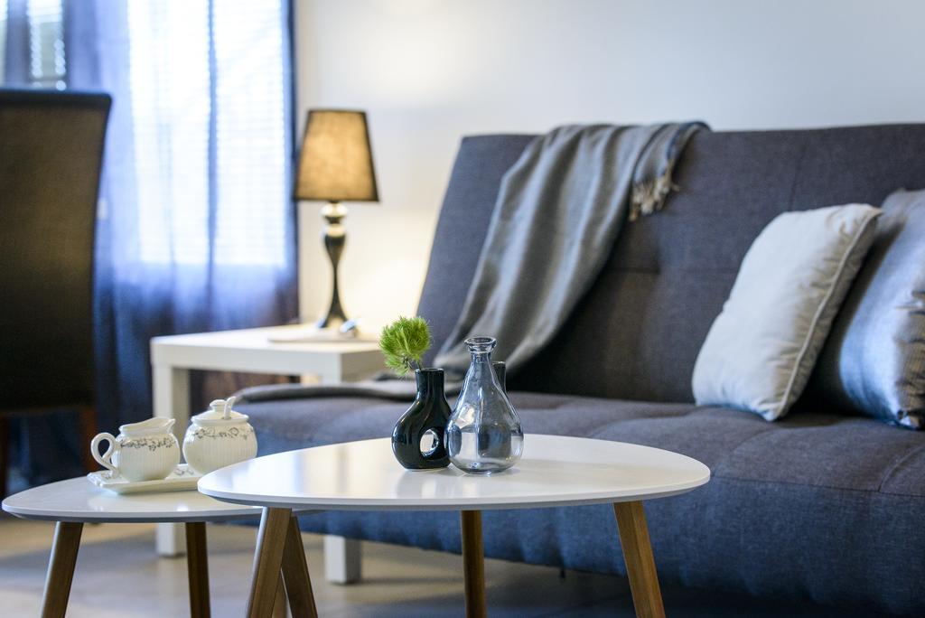 מליני Apartments Anamarija מראה חיצוני תמונה